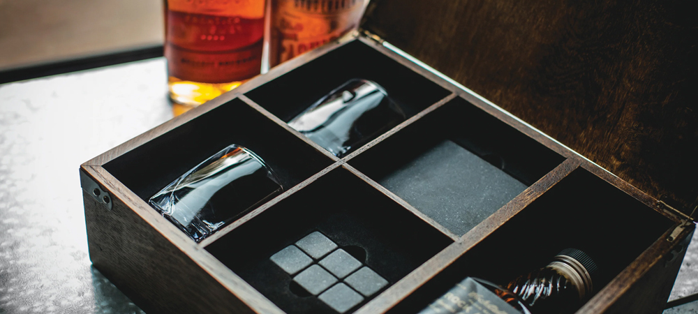 Top Corporate Gifts for Clients - Whiskey Sets