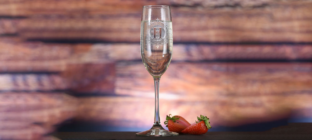 personalized champagne flutes